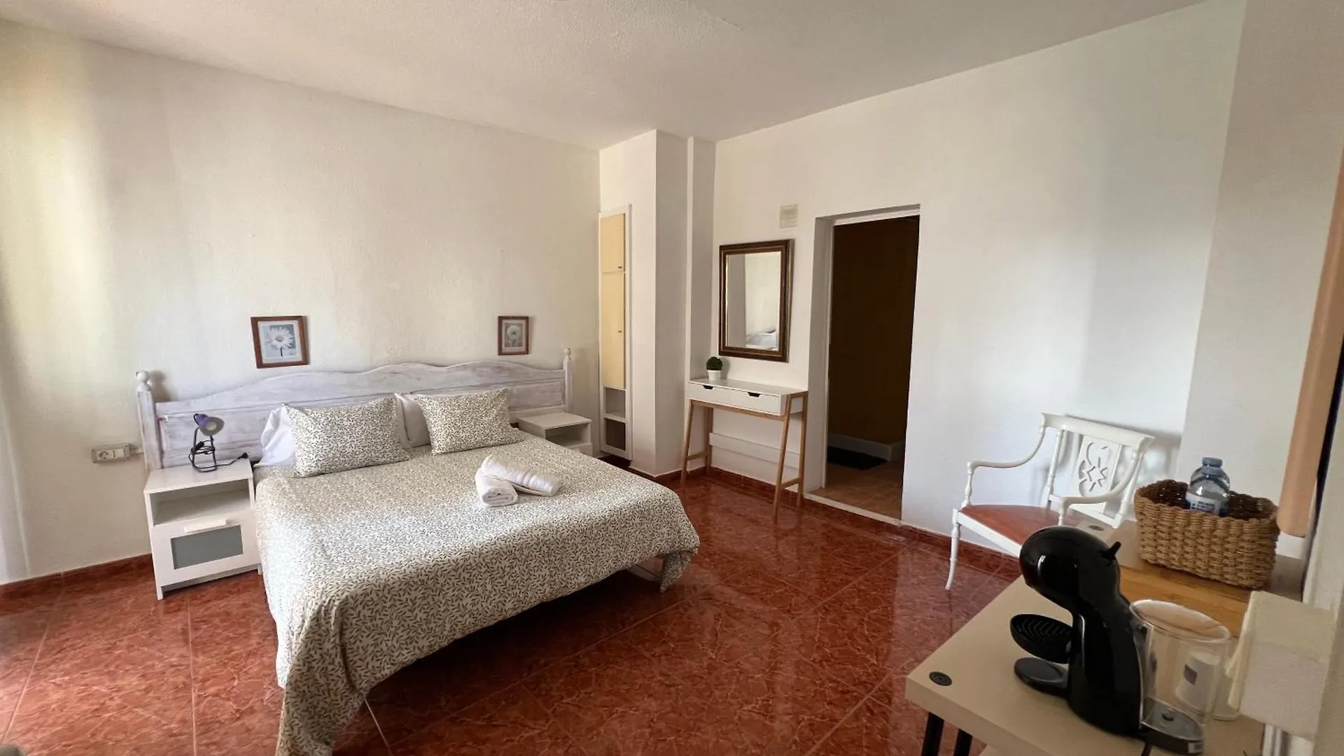 Habitacion Diez Лос Кристианос